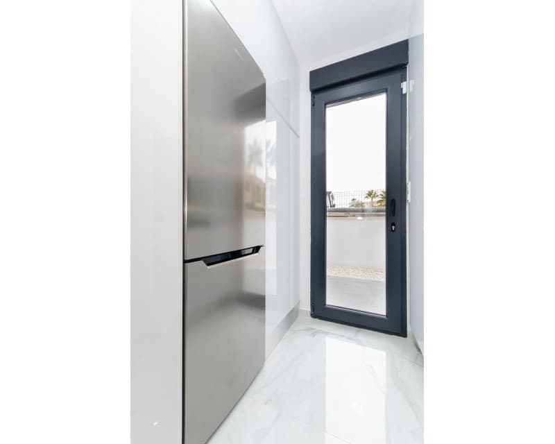 3 bedroom Villa for sale in Torrevieja with pool garage - € 409,000 (Ref: 8113485)