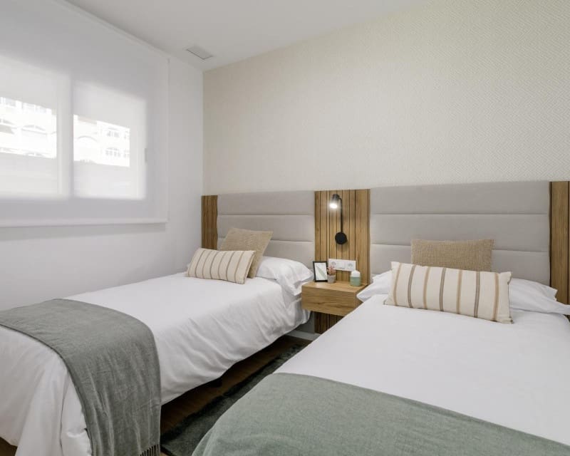 3 soverom Penthouse til salgs i Torrevieja med svømmebasseng garasje - € 540 000 (Ref: 8287176)