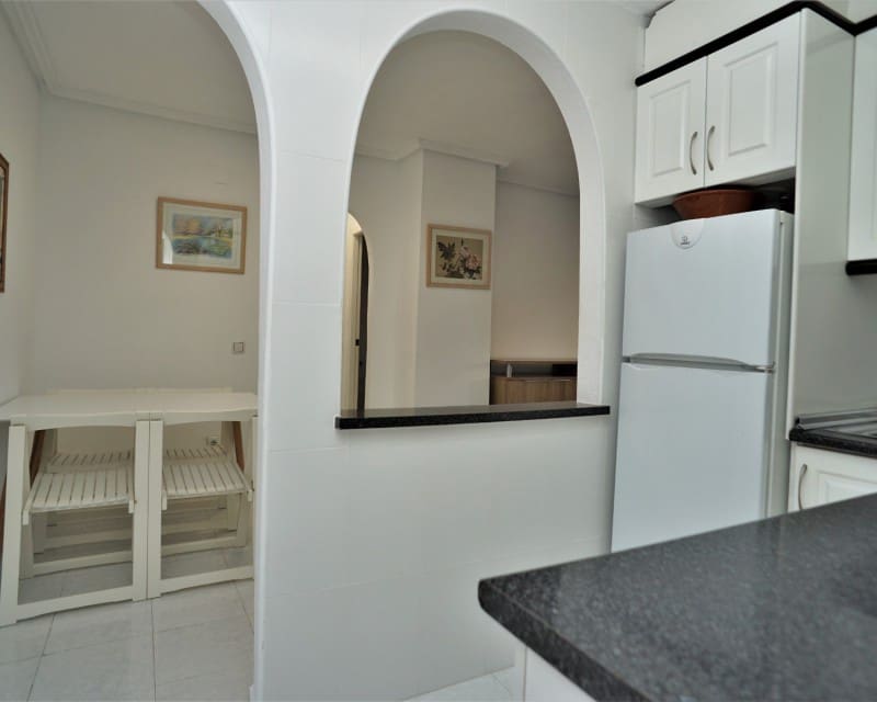 2 camera da letto Appartamento da affittare in Torrevieja con piscina - 625 € (Rif: 8497598)
