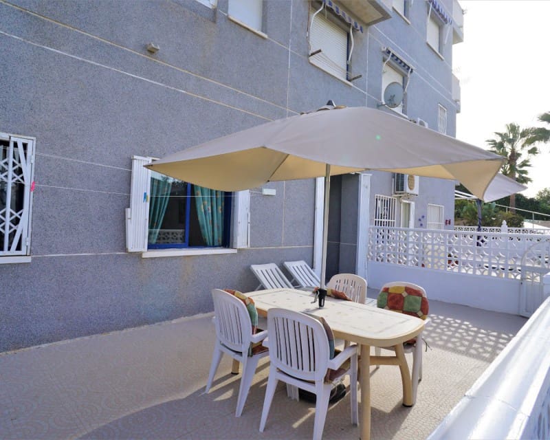 2 camera da letto Appartamento da affittare in Torrevieja con piscina - 625 € (Rif: 8497598)