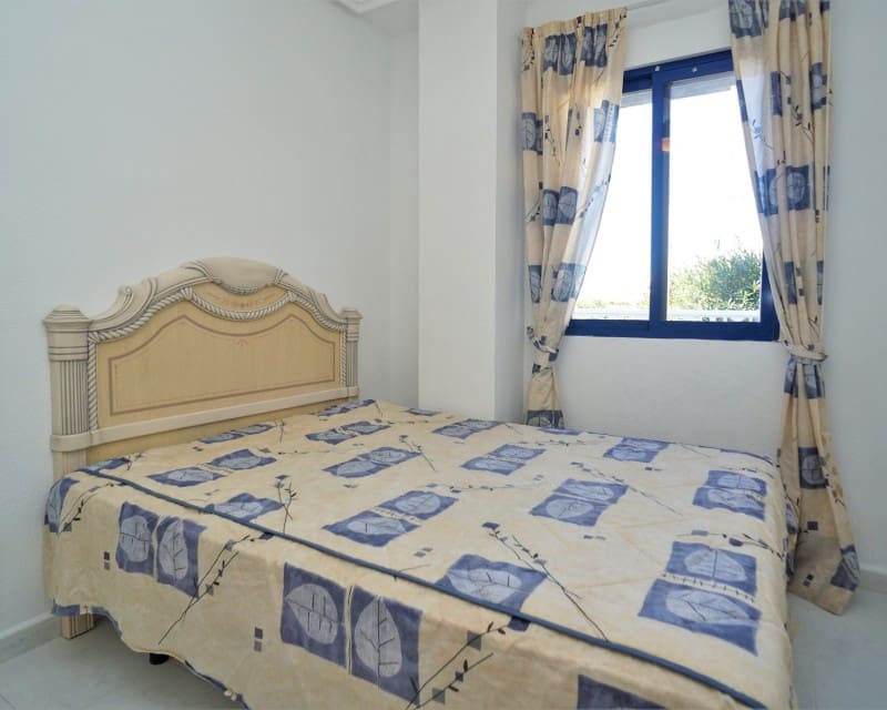 2 camera da letto Appartamento da affittare in Torrevieja con piscina - 625 € (Rif: 8497598)