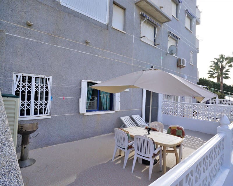 2 camera da letto Appartamento da affittare in Torrevieja con piscina - 625 € (Rif: 8497598)