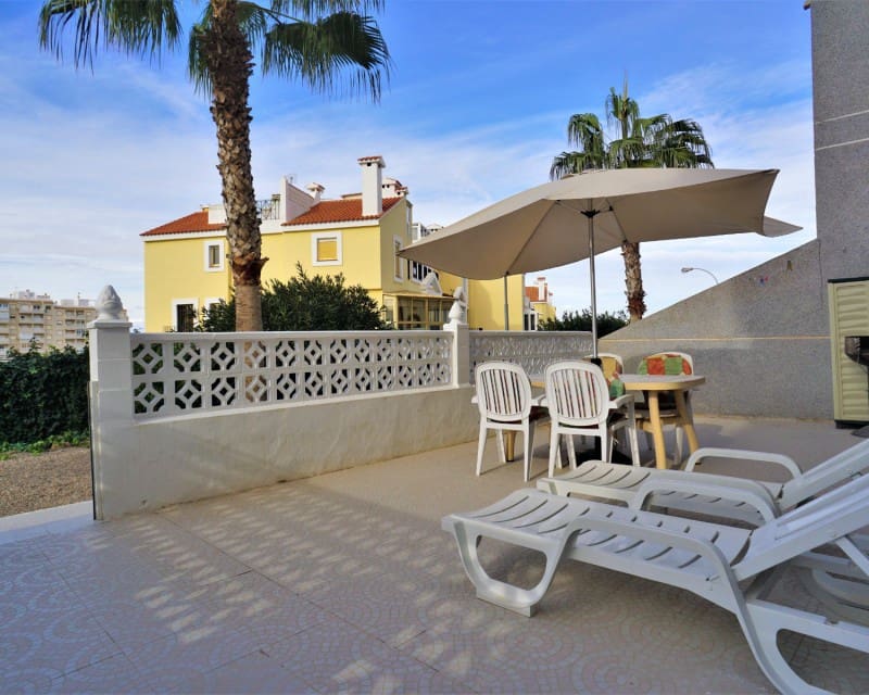 2 camera da letto Appartamento da affittare in Torrevieja con piscina - 625 € (Rif: 8497598)