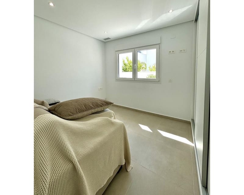 3 Zimmer Villa zu verkaufen in Benijofar mit Pool - 478.732 € (Ref: 8585415)