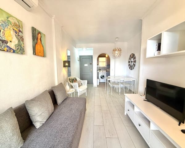 2 sovrum Lägenhet att hyra i Centro, Torrevieja med pool - 750 € (Ref: 8893659)