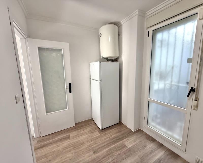 2 Zimmer Apartment zu verkaufen in Torrevieja mit Pool - 139.995 € (Ref: 8904554)