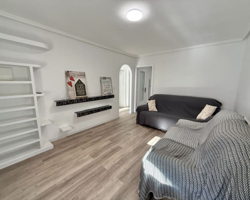 2 Zimmer Apartment zu verkaufen in Torrevieja mit Pool - 139.995 € (Ref: 8904554)