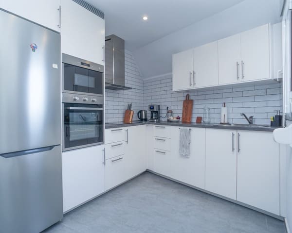 2 makuuhuone Huoneisto vuokrattavana paikassa Centro, Torrevieja - 1 100 € (Ref: 8938051)