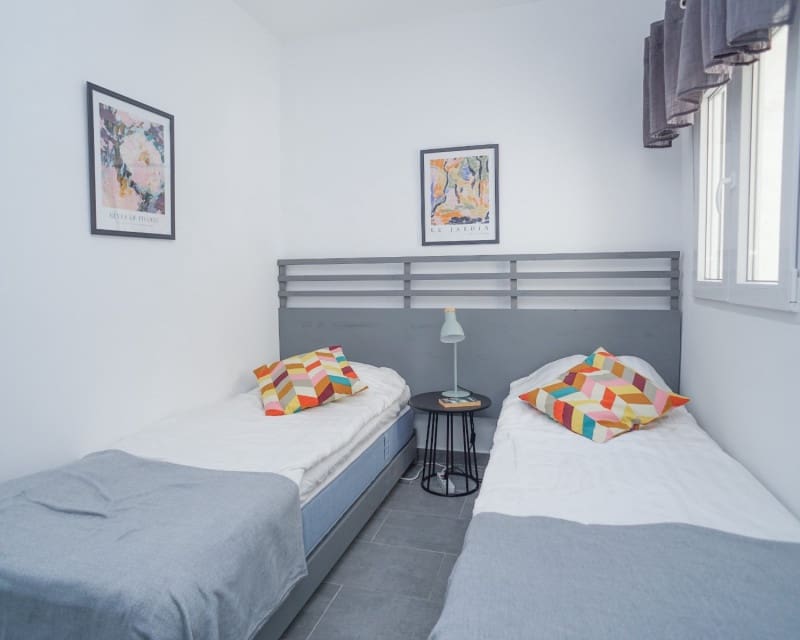 2 bedroom Apartment for rent in Torrevieja - € 1,100 (Ref: 8938051)