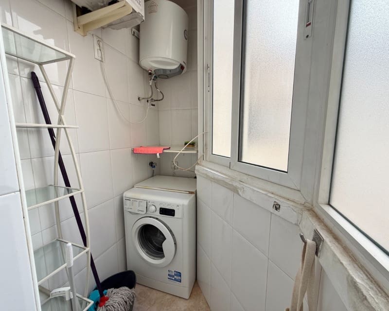 2 sypialnia Apartament do wynajęcia w Torrevieja z basenem - 675 € (Ref: 8947377)