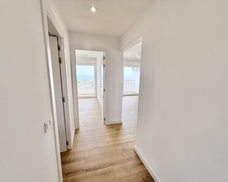 1 bedroom Apartment for sale in Torrevieja - € 152,000 (Ref: 9061697)