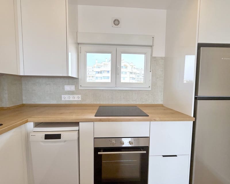 1 bedroom Apartment for sale in Torrevieja - € 152,000 (Ref: 9061697)