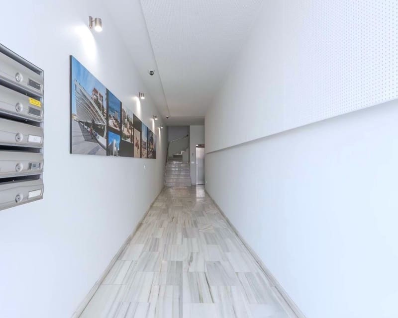 4 slaapkamer Appartement te koop in Torrevieja - € 220.000 (Ref: 9181331)