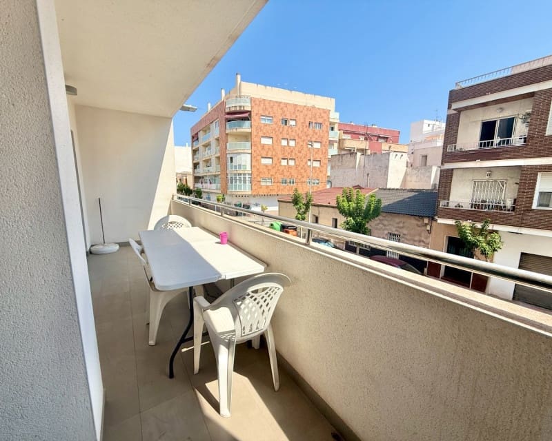 4 slaapkamer Appartement te koop in Torrevieja - € 220.000 (Ref: 9181331)