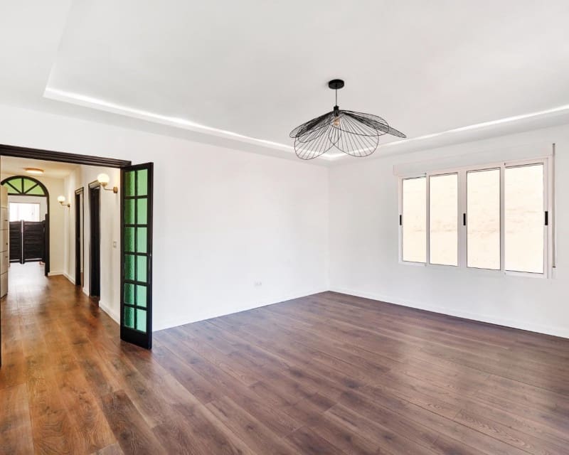 4 makuuhuone Huoneisto myytävänä paikassa Torrevieja - 319 995 € (Ref: 9184496)