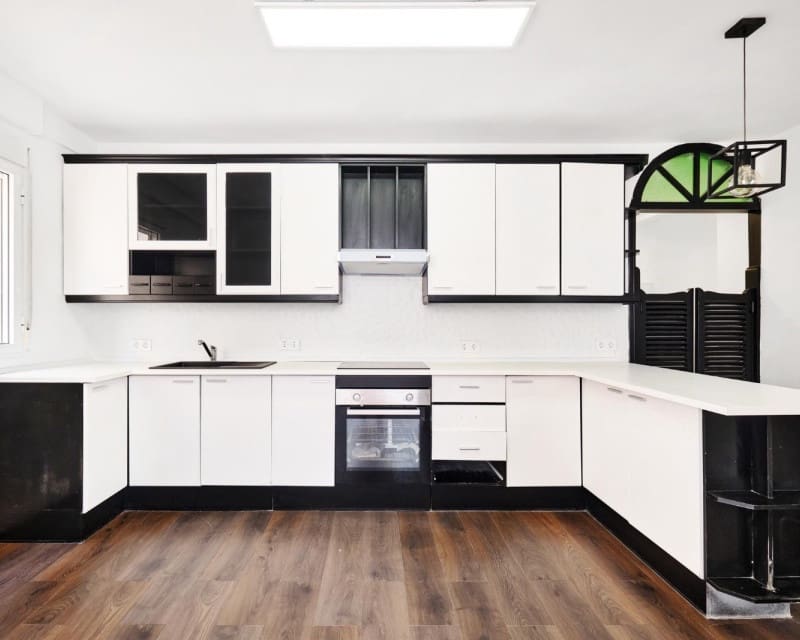 4 makuuhuone Huoneisto myytävänä paikassa Torrevieja - 319 995 € (Ref: 9184496)