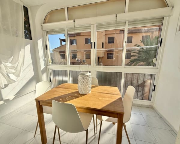 Appartement de 1 chambre à louer à Torreblanca, Torrevieja avec piscine - 675 € (Ref: 9282798)