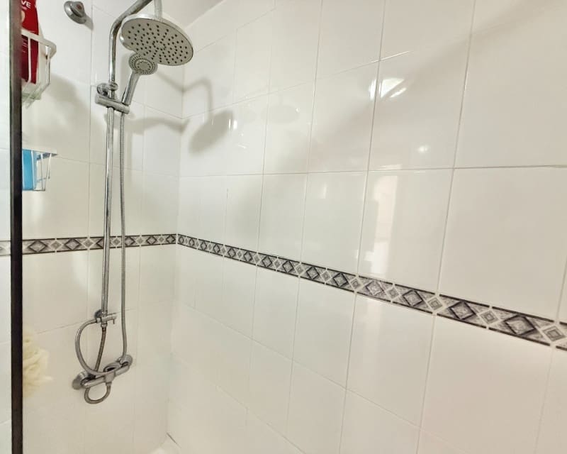 2 soveværelse Lejlighed til salg i Torrevieja med swimmingpool - € 115.000 (Ref: 9283518)