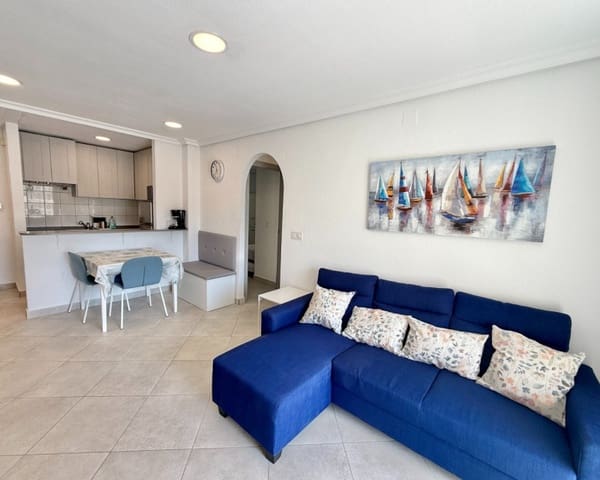 Apartamento de 2 habitaciones en Centro, Torrevieja en venta con piscina - 129.000 € (Ref: 9289336)