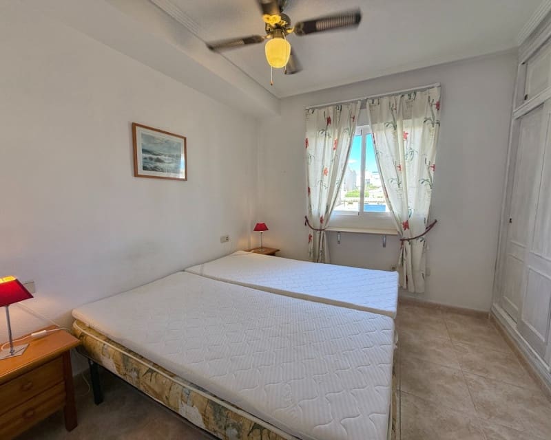 Appartement de 2 chambres à louer à Los Altos avec piscine - 750 € (Ref: 9329913)