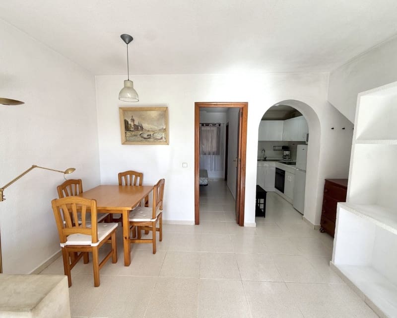 1 makuuhuone Huoneisto myytävänä paikassa Torrevieja mukana uima-altaan - 99 500 € (Ref: 9366917)