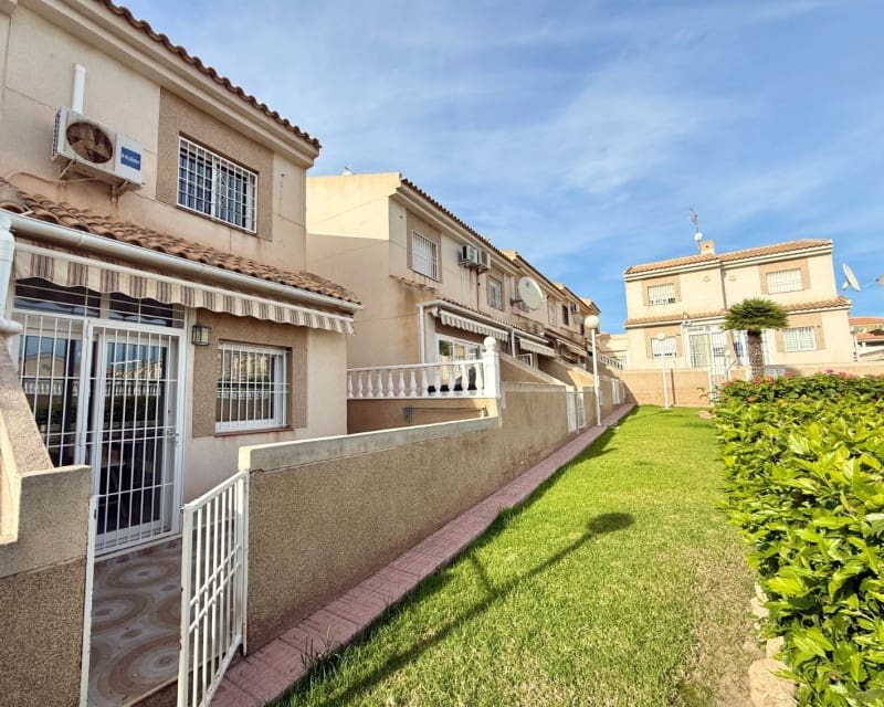 2 bedroom Apartment for sale in Aguas Nuevas with pool - € 179,900 (Ref: 9383207)