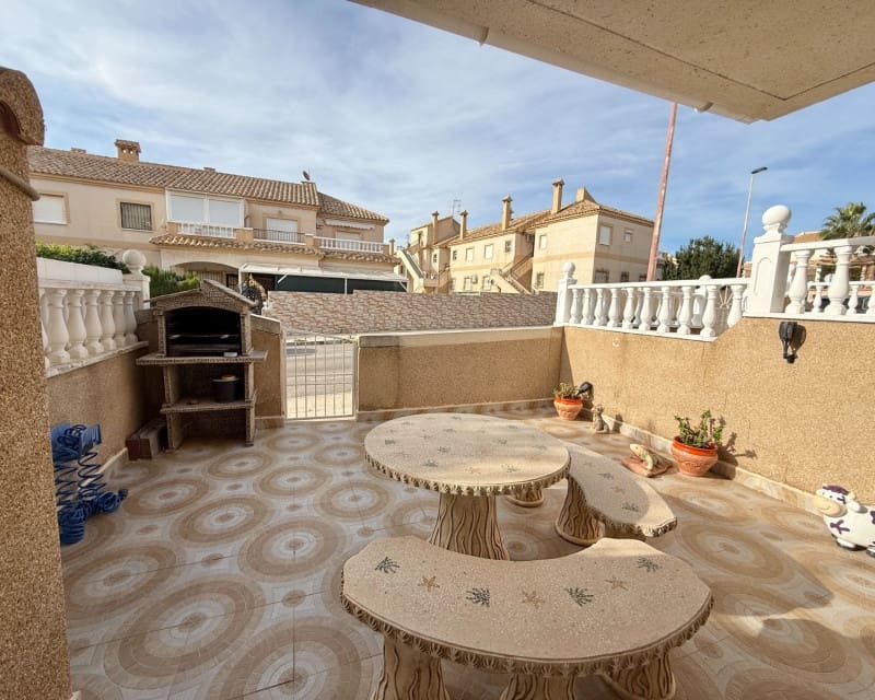 2 bedroom Apartment for sale in Aguas Nuevas with pool - € 179,900 (Ref: 9383207)