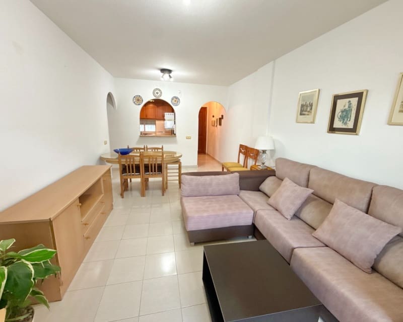 1 makuuhuone Huoneisto vuokrattavana paikassa Torrevieja mukana uima-altaan - 675 € (Ref: 9450501)