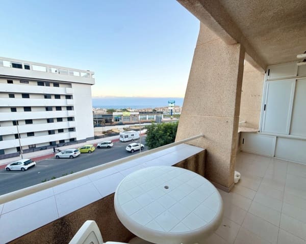 1 soveværelse Lejlighed til leje i Torreblanca, Torrevieja med swimmingpool - € 675 (Ref: 9450501)