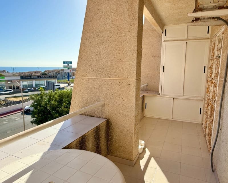 1 slaapkamer Appartement te huur in Torrevieja met zwembad - € 675 (Ref: 9450501)