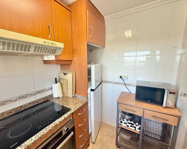 3 soveværelse Lejlighed til leje i Cañada del Molino, Torrevieja med swimmingpool - € 1.100 (Ref: 9464858)