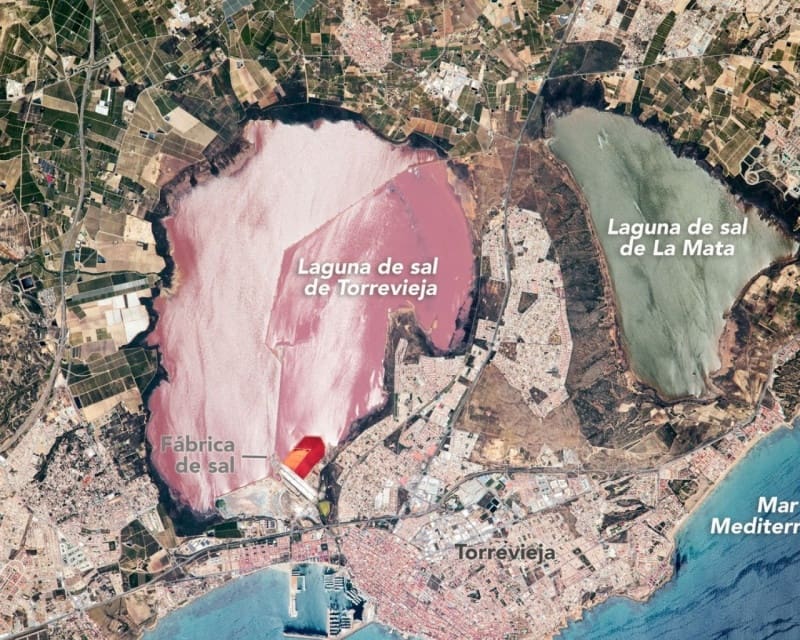 Apartamento de 2 habitaciones en Torrevieja en venta con piscina garaje - 159.995 € (Ref: 9510095)