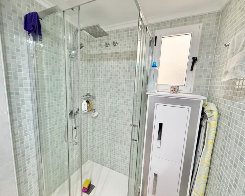 2 quarto Apartamento para venda em Torrevieja com piscina - 129 000 € (Ref: 9532627)