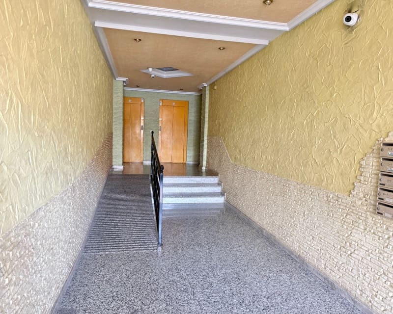 2 quarto Apartamento para venda em Torrevieja com piscina - 129 000 € (Ref: 9532627)