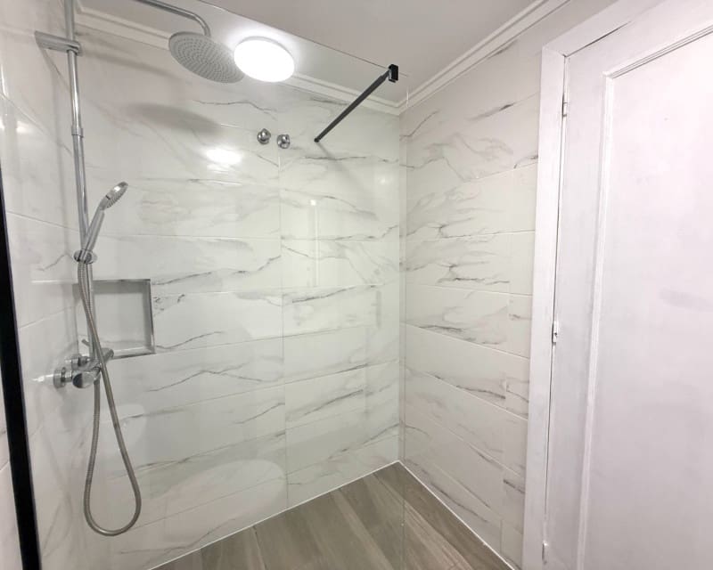 2 makuuhuone Huoneisto vuokrattavana paikassa Torrevieja mukana uima-altaan - 800 € (Ref: 9535258)