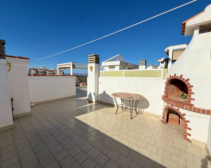 2 makuuhuone Huoneisto myytävänä paikassa Torrevieja mukana uima-altaan - 169 995 € (Ref: 9535259)