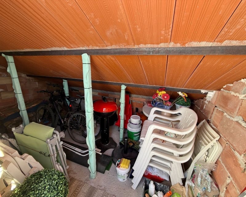 2 makuuhuone Huoneisto myytävänä paikassa Torrevieja mukana uima-altaan - 169 995 € (Ref: 9535259)