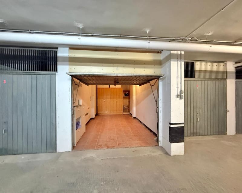 Garage till salu i Torrevieja - 20 000 € (Ref: 9580218)