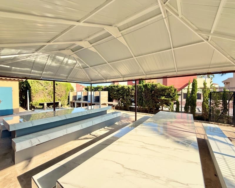 2 soveværelse Lejlighed til salg i Torrevieja med swimmingpool - € 150.000 (Ref: 9624047)