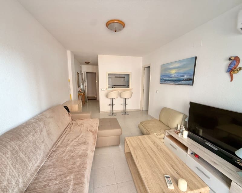 1 bedroom Apartment for sale in Torrevieja with pool - € 99,500 (Ref: 9624179)