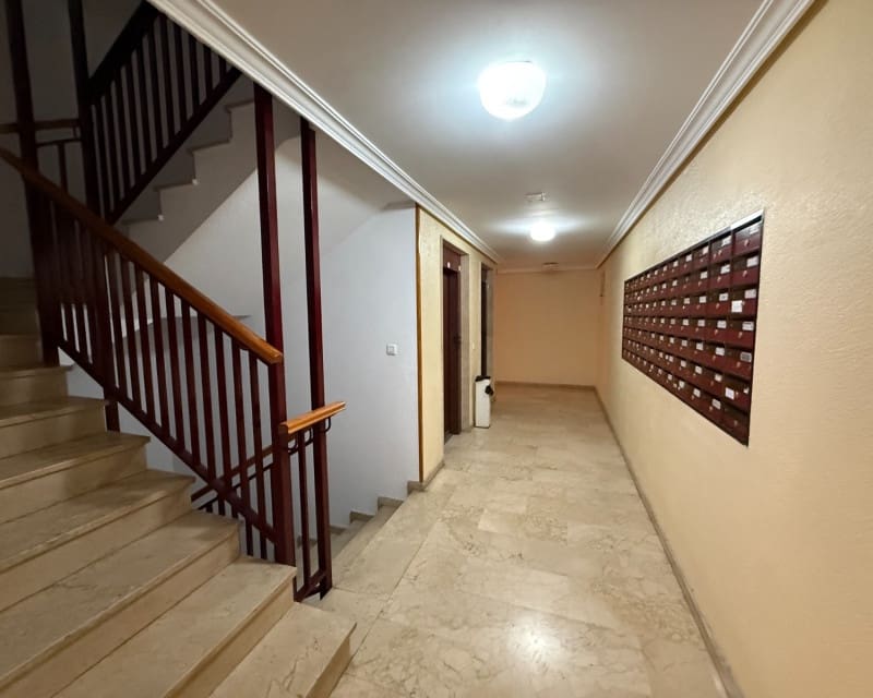 1 bedroom Apartment for sale in Torrevieja with pool - € 99,500 (Ref: 9624179)