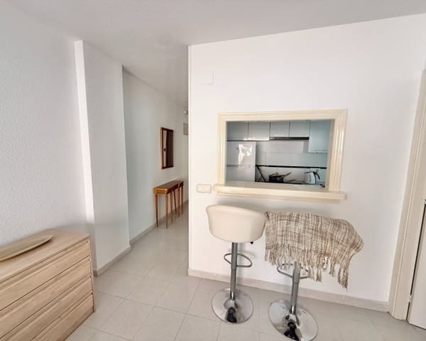 Apartamento de 1 habitación en Playa del Cura, Torrevieja en venta con piscina - 99.500 € (Ref: 9624179)