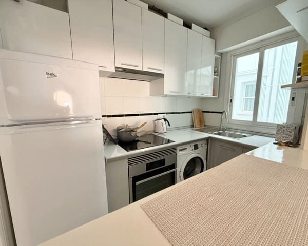 Apartamento de 1 habitación en Playa del Cura, Torrevieja en venta con piscina - 99.500 € (Ref: 9624179)