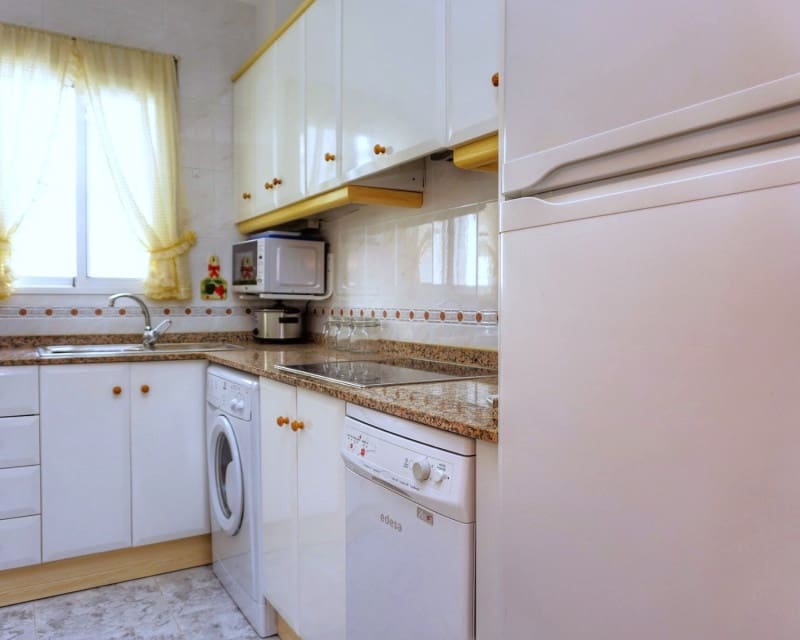 2 slaapkamer Appartement te koop in La Mata met zwembad - € 159.990 (Ref: 9650424)