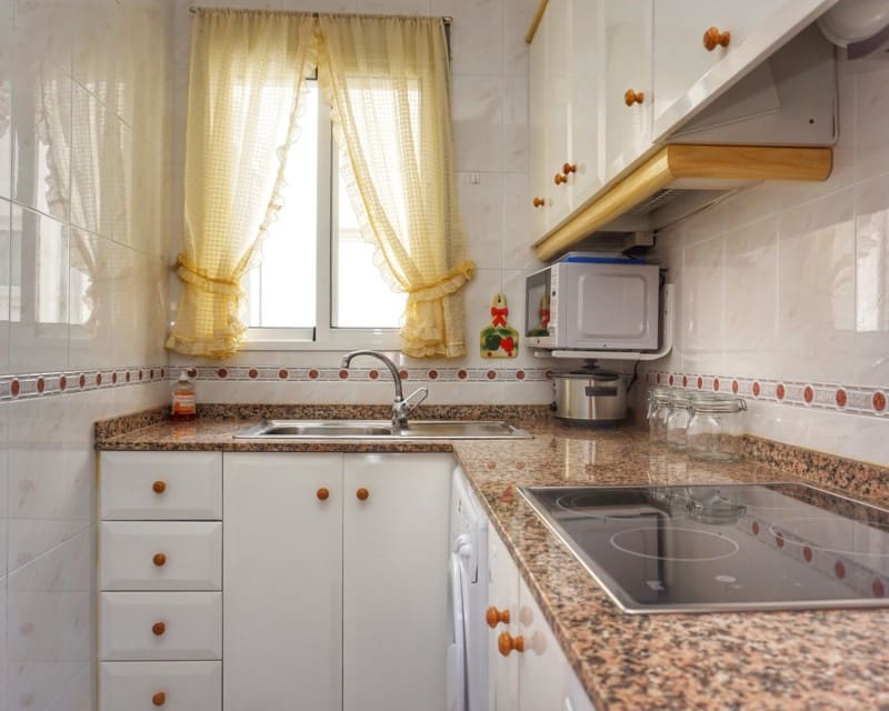 2 slaapkamer Appartement te koop in La Mata met zwembad - € 159.990 (Ref: 9650424)