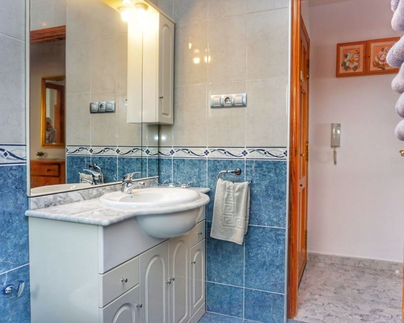 2 slaapkamer Appartement te koop in La Mata met zwembad - € 159.990 (Ref: 9650424)