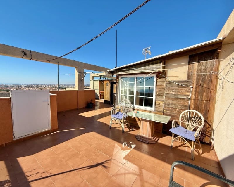 2 soverom Leilighet til salgs i Torrevieja med svømmebasseng - € 195 000 (Ref: 9650820)