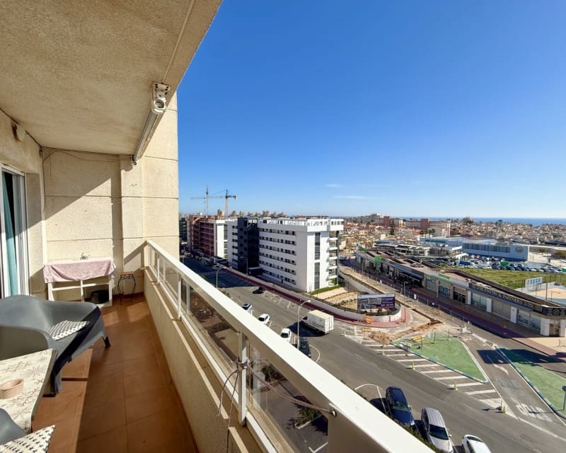 2 soverom Leilighet til salgs i Torrevieja med svømmebasseng - € 195 000 (Ref: 9650820)