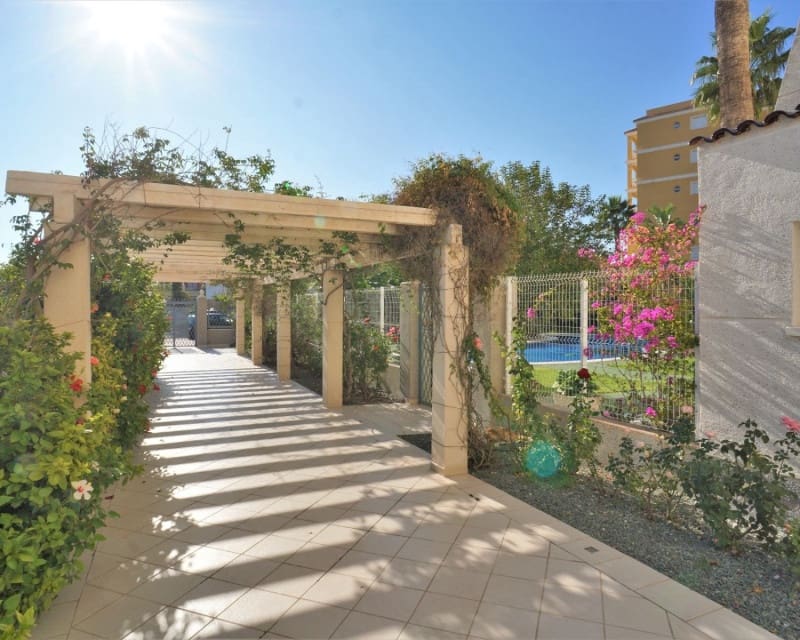 2 soverom Leilighet til salgs i Torrevieja med svømmebasseng - € 195 000 (Ref: 9650820)