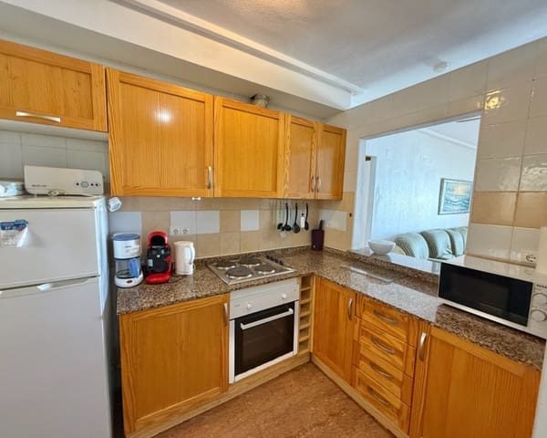 2 quarto Apartamento para arrendar em Centro, Torrevieja com piscina - 700 € (Ref: 9759388)